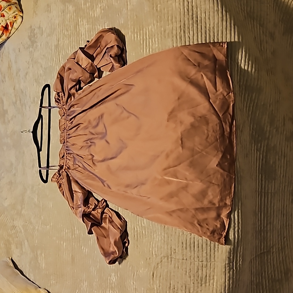 VeryJ rose off shoulder puff sleeve dress M